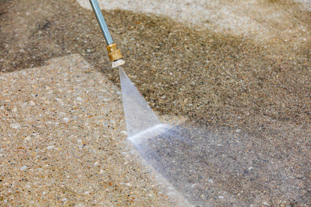 Best Sign and Awning Cleaning  in Home Gardens, CA